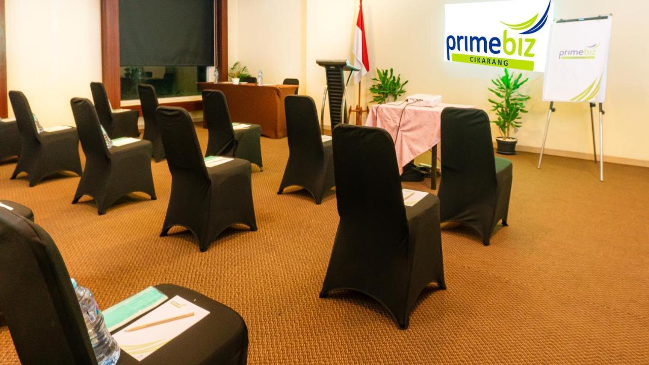 Hotel Primebiz Cikarang Extérieur photo