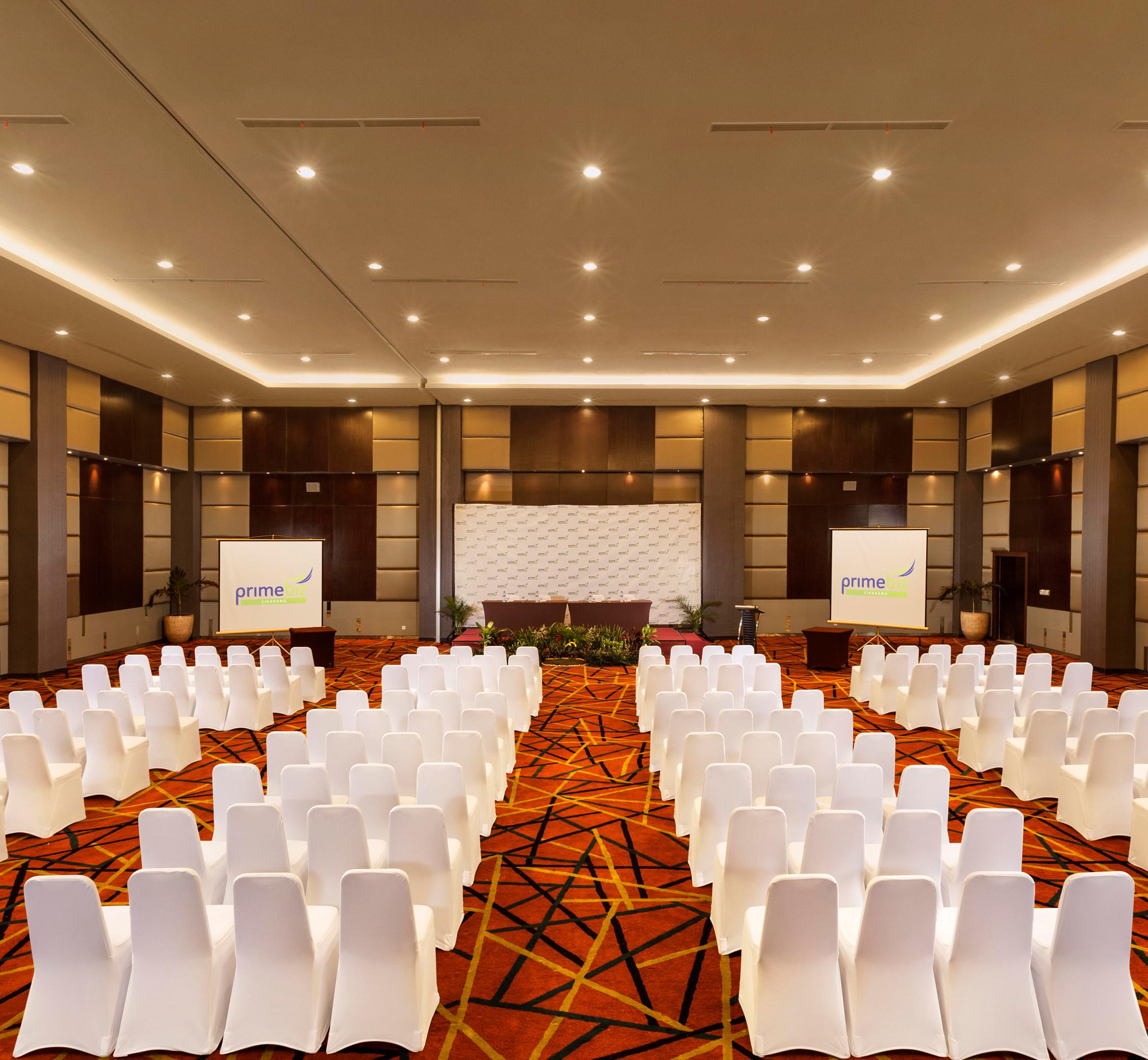 Hotel Primebiz Cikarang Extérieur photo